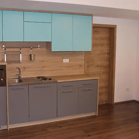 Pri Nama Apartment