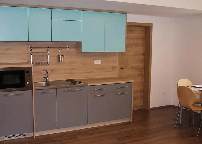 Pri Nama Διαμέρισμα